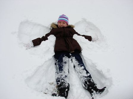 640px-SnowAngel-5644
