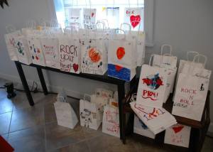 10624949_339917219496863_624896020387076554_n