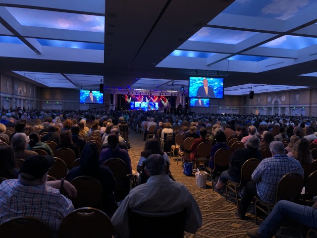 3B996323-7A92-4ED0-AC7F-84D899323AE3